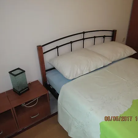 Guest house Vanessa Supetar