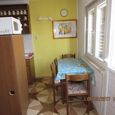 Guest house Vanessa 3*